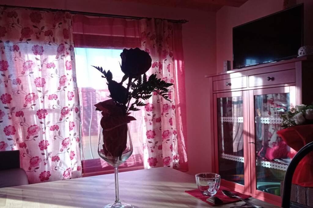 Happy Home Hosting Rieti Exteriör bild